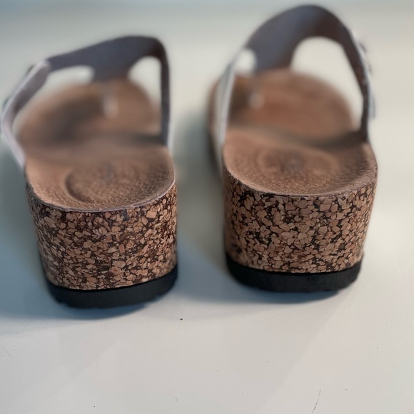 Comfy Sandals size 5.5 - Picture 5 of 6